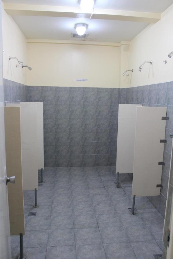Mang Ben Dormitory Quezon City Exterior foto